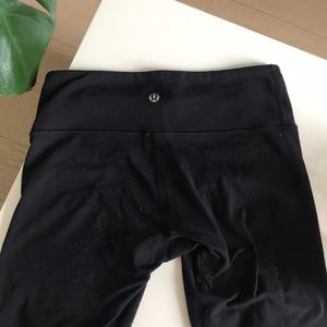 Lululemon wunder under leggings size 6